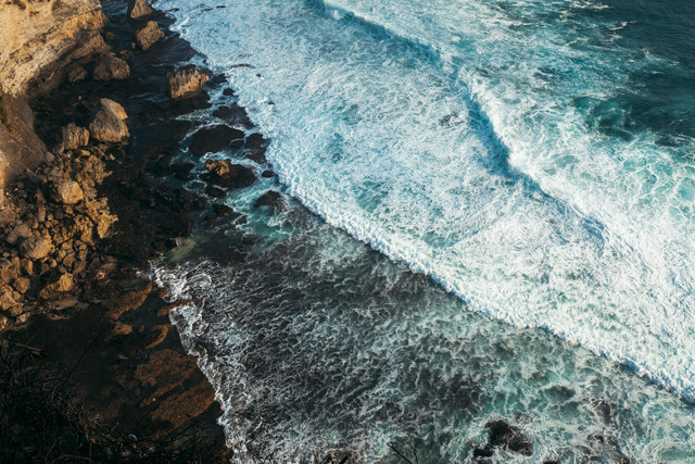 Ilustrasi Mitos pantai Kukup. Foto: Pexels.com/Aleksandar Pasaric
