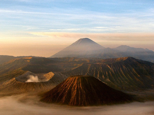 Taman Nasional Bromo Tengger Semeru (TNBTS). Foto: Pixabay