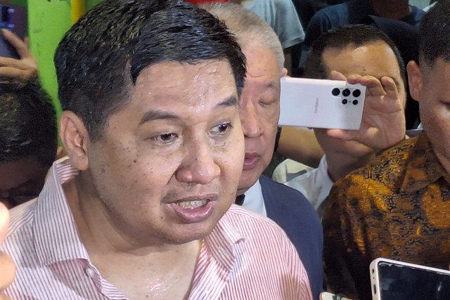 Menteri Perumahan dan Kawasan Permukiman (PKP) Maruarar Sirait usai meninjau renovasi rumah oleh Kadin dan Yayasan Buddha Tzu Chi di Johar Baru, Jakarta Pusat, Selasa (15/4/2025). Foto: Argya Maheswara/kumparan