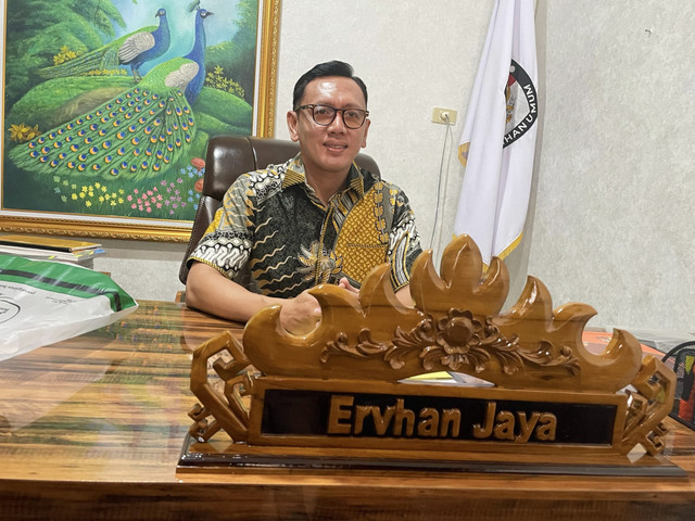 Ketua Divisi Data dan Informasi KPU Provinsi Lampung, Ervhan Jaya | Foto : Eka Febriani / Lampung Geh