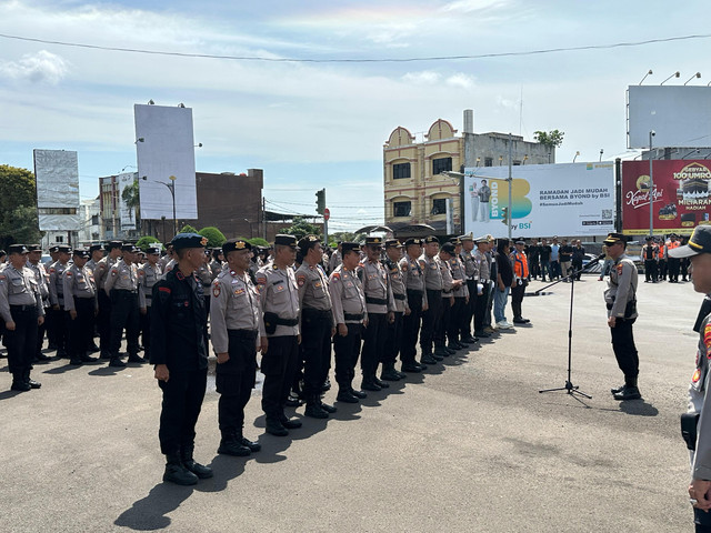 Ratusan personel dikerahkan amankan aksi damai bela Palestina jilid 3. | Foto: Dok Humas Polresta Bandar Lampung