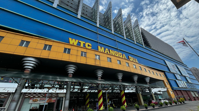 Suasana WTC Mangga Dua, Jakarta Utara, Minggu (20/4/2025). Foto: Rayyan Farhansyah/kumparan