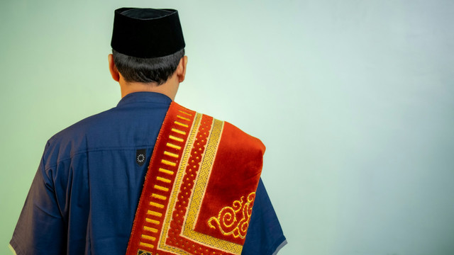 Ilustrasi niat mengqadha shalat yang tertinggal bertahun tahun. Sumber: bimbingan islam/unsplash