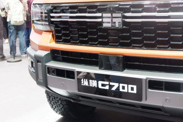 Jetour merilis SUV G700 di Shanghai Auto Show 2025 Foto: Muhammad Lutfan Darmawan/kumparan