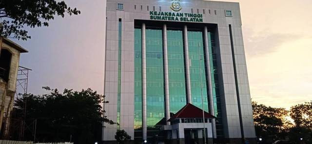 Gedung Kejati Sumsel. Foto : Abdullah Toriq/Urban Id