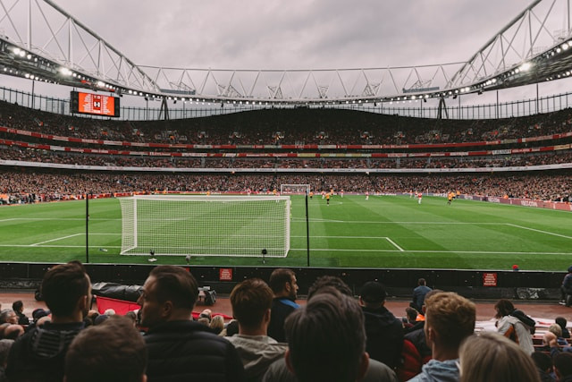 Ilustrasi link dan cara nonton live streaming Arsenal vs PSG. Foto: Unsplash/Nelson Ndongala
