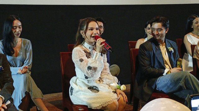 Penyanyi Rossa saat konferensi pers perilisan trailer dan poster film Tak Ingin Usai di Sini. Foto: Aprilandika Pratama/kumparan