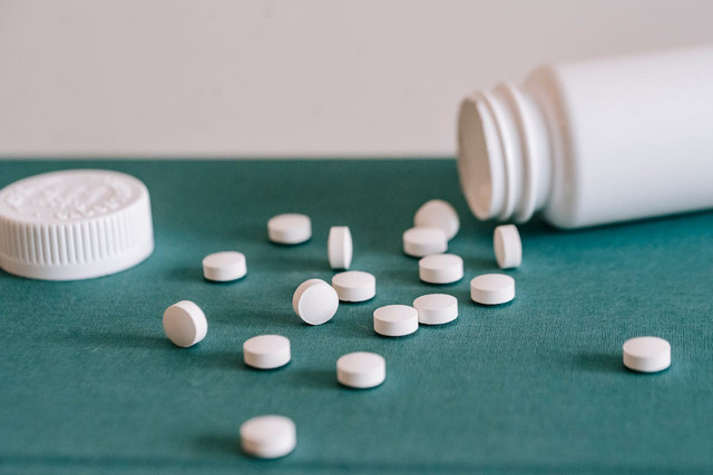 Ilustrasi obat lansoprazole. Foto: Pexels