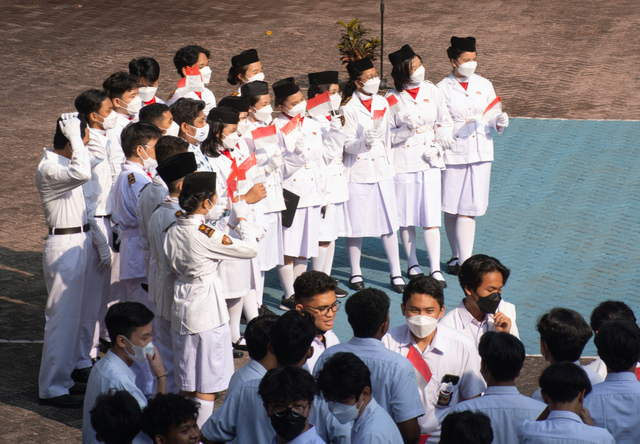 Ilustrasi ide kegiatan hari pendidikan nasional 2025 - Sumber: unsplash.com/@rafaelatantya