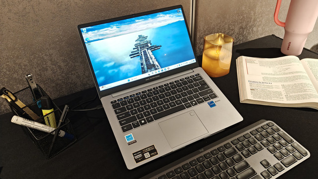 Asus ExpertBook P1. Foto: Muhammad Fikrie/kumparan