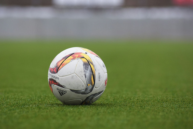 Ilustrasi kelompok permainan sepak bola. Sumber: peter glaser/unsplash
