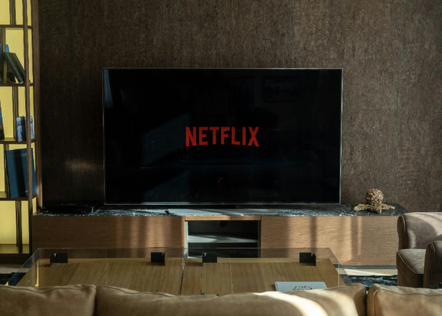 Ilustrasi Daftar Film Netflix Mei 2025, Pexels/Nicholas Derio Palacios