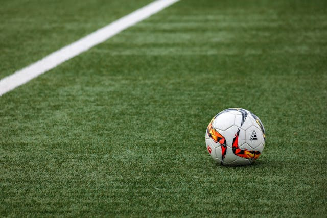 Ilustrasi link dan cara nonton live streaming Bali United vs PSIS. Foto: Pexels/Pixabay