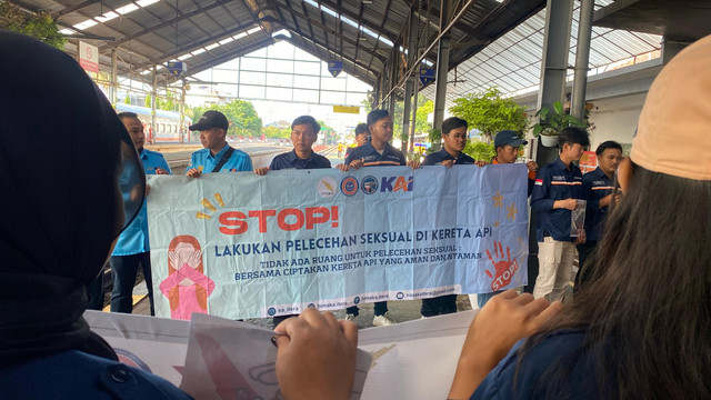 PT KAI Divre IV Tanjung Karang sosialisasikan anti pelecehan seksual. | Foto: Sinta Yuliana/Lampung Geh