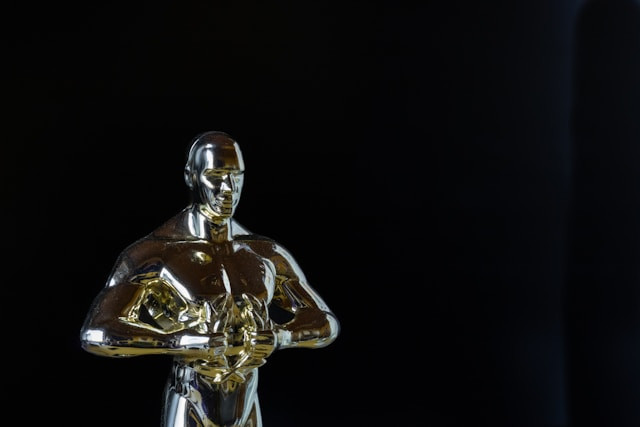 Ilustrasi film indonesia pertama yang dikirim ke ajang Piala Oscar? Sumber: Unplash/Mirko Fabian