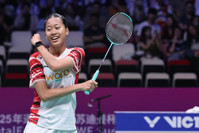 Putri Kusuma Wardani saat bertanding di Piala Sudirman 2025 yang digelar di Fenghuang Gymnasium, Xiamen, China. Foto: Dok. PBSI