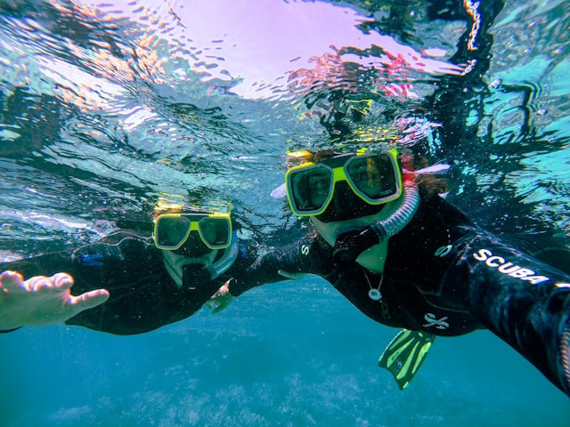Ulasan Pulau Bawah Anambas. Foto Hanya Ilustrasi, Bukan Sebenarnya. Sumber Foto: Unsplash.com/Victoria Ballesteros