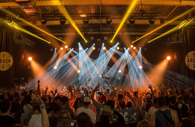 Ilustrasi makna dan lirik lagu Shoot – no na. Sumber foto: Pixabay/ Pexels