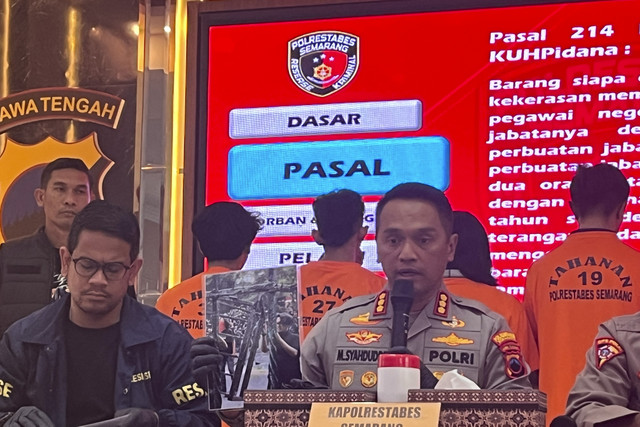 Jumpa pers kasus demo ricuh di Semarang. Foto: Intan Alliva Khansa/kumparan