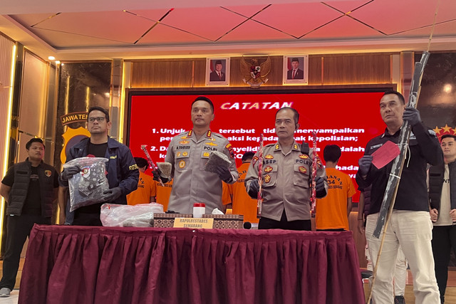 Jumpa pers kasus demo ricuh di Semarang. Foto: Intan Alliva Khansa/kumparan