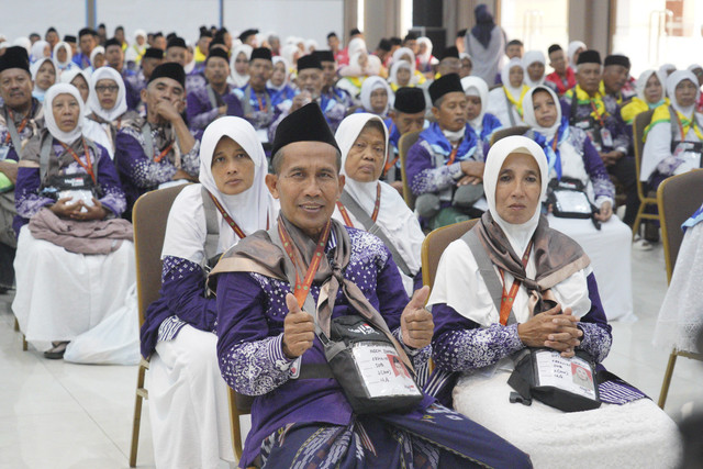 Calon jemaah haji berkumpul di Asrama Haji Pondok Gede. Foto: Dok. Media Center Haji