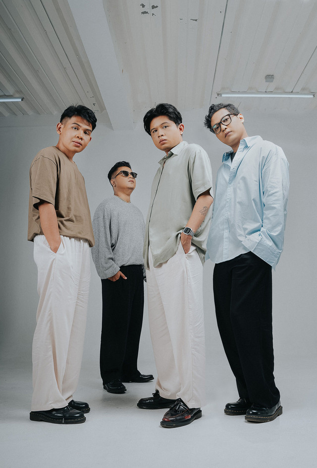 Juicy Luicy raih penghargaan di Official Indonesia Chart. Foto: Dok. Istimewa