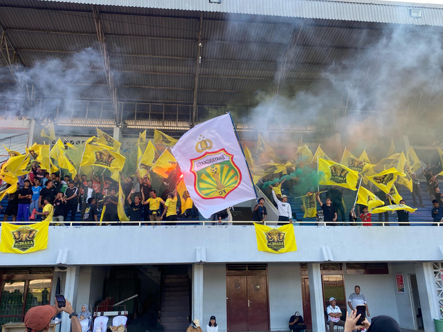 Supporter Bhayangkara Presisi Lampung FC. | Foto: Sinta Yuliana/Lampung Geh