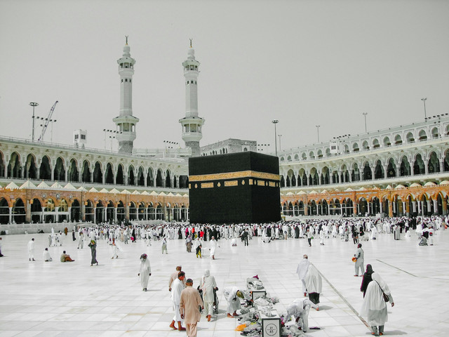 Jadwal Keberangkatan Haji 2025 Jawa Tengah. Foto Masjidil Haram. SUmber foto: Unplash-Sam Riz