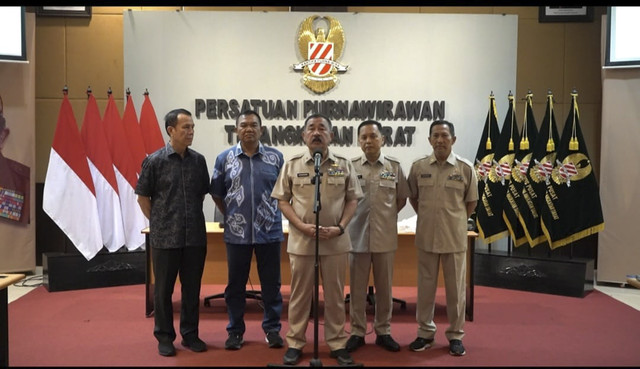 Plt Ketua Umum Pengurus Pusat Persatuan Purnawirawan TNI AD, Mayjen TNI Purn Komaruddin Simanjuntak. Foto: TNI AD