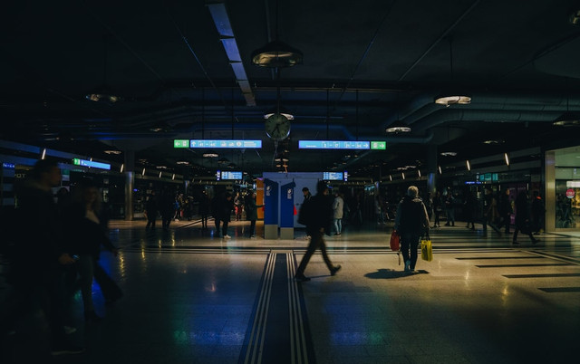 Ilustrasi Apa itu Blackout Sumber Unsplash/Claudio Schwarz