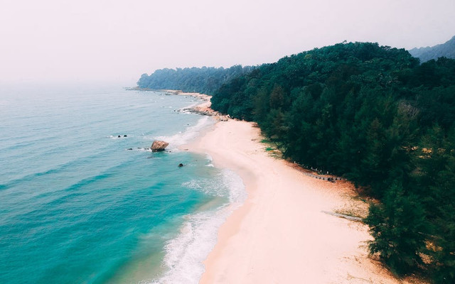 Pantai Gatra. Foto hanya ilustrasi, bukan sebenarnya. Sumber: pexels.com/Pok Rie