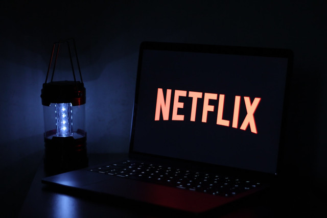 Ilustrasi Rekomendasi Film Netflix Tentang Bencana Alam. Unsplash.com/Samet Özer