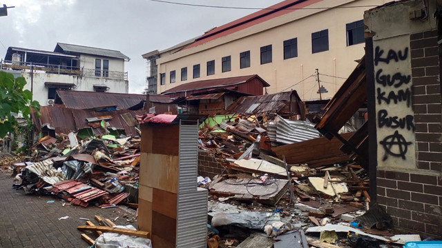 Sebagian rumah warga di Pondol Kerator, Kecamatan Wenang, Kota Manado, yang digusur.