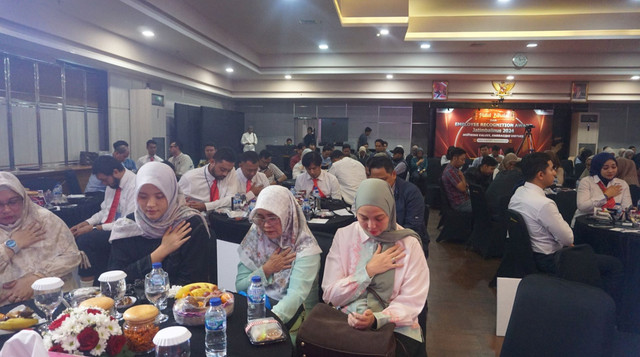 PT Pertamina Patra Niaga Regional Jatimbalinus gelar Halalbihalal dan Employee Recognition Award 2024 (Sumber : DT Peduli)
