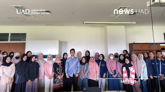 Mahasiswa Biologi Universitas Ahmad Dahlan (UAD) Mengikuti Pelatihan Biosafety Cabinet (Dok. Biologi UAD)