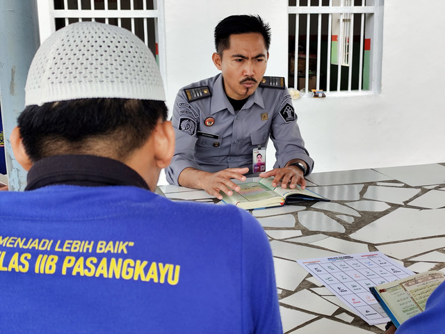 Rutan Pasangkayu Lakukan Pembinaan Kepribadian, Ajari Warga Binaan Baca Alquran