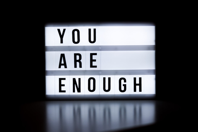 Kata Bijak Diam dan Sabar. Foto: Unsplash/Felicia Buitenwerf.