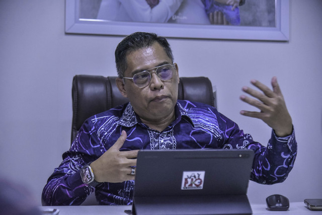 Kepala Dispendukcapil Kota Surabaya Eddy Christijanto. Foto: Diskominfo Surabaya