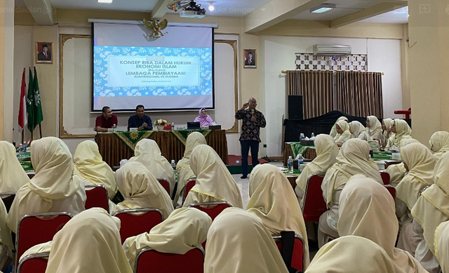 UMY Dorong Literasi Keuangan Syariah Lewat Program Pengabdian Interaktif