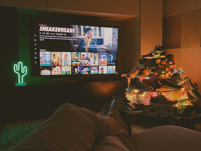 Ilustrasi Rekomendasi Serial Medis di Netflix. Unsplash.com/Alin Surdu