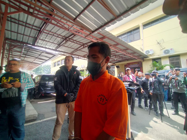 Ahmad, salah satu penganiaya nenek bernama Asyah, Selasa (6/5/2025). Foto: Dok. Istimewa