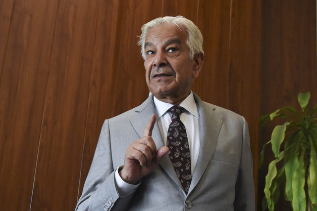 Khawaja Muhammad Asif. Foto: Waseem Khan/REUTERS