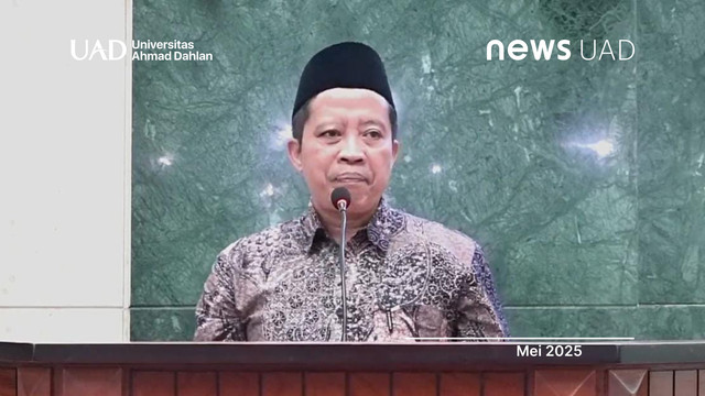 Dr. H. Riduwan, S.E., M.Ag., Khatib Jumat Masjid Islamic Center Universitas Ahmad Dahlan (UAD) (Dok. Mawar)