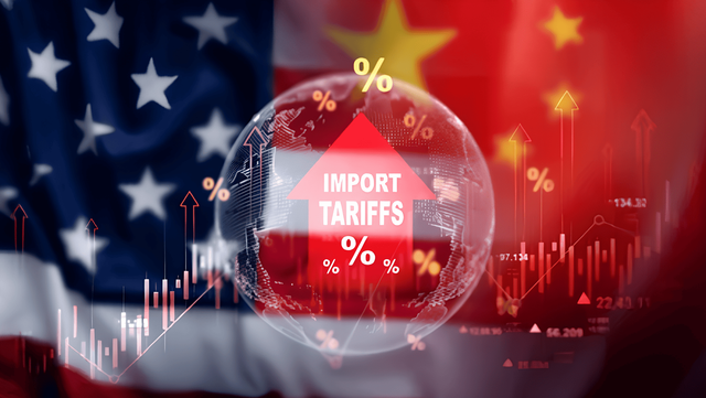 sumber foto: https://www.shutterstock.com/image-photo/united-states-tariffs-government-import-tariff-2609468479