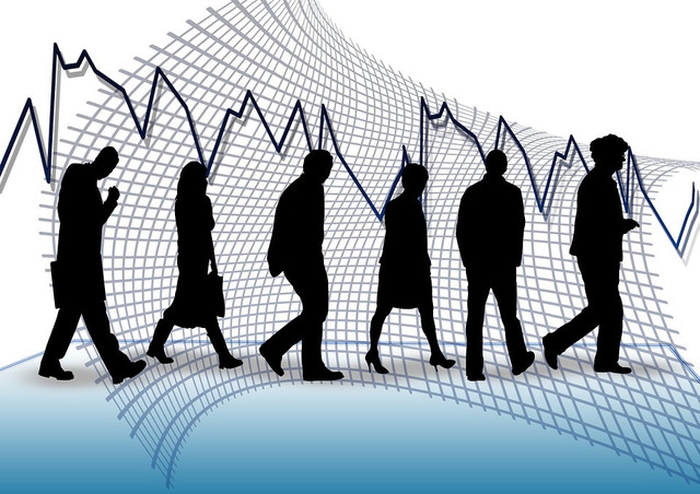 Grafik pertumbuhan ekonomi yang melambat | Foto : pixabay