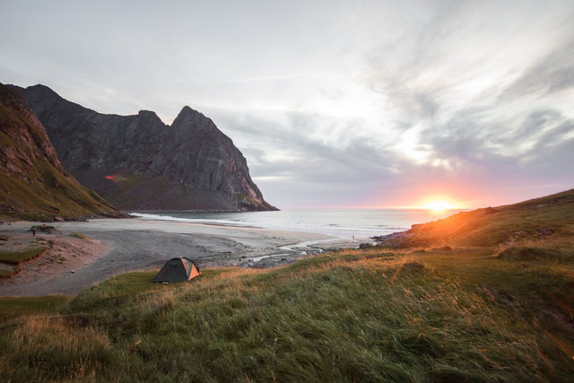 Pantai Gebyuran. Foto hanya ilustrasi bukan tempat sebenarnya. Sumber: Pexels/Teemu R