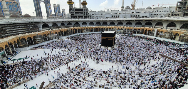 Rekomendasi Oleh-Oleh Haji dan Umroh. Foto Kakbah sebagai ilustrasi. Sumber foto: Unsplash-Omer F Arslan