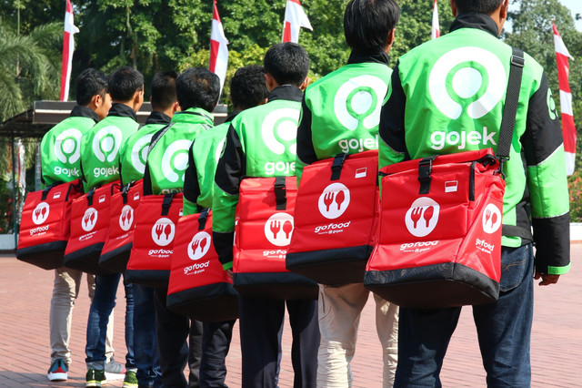 GoFood menjadi aplikasi layanan pesan antar makanan (OFD) paling banyak digunakan konsumen berdasarkan survei Jakpat 2025. Foto: dok. Gojek