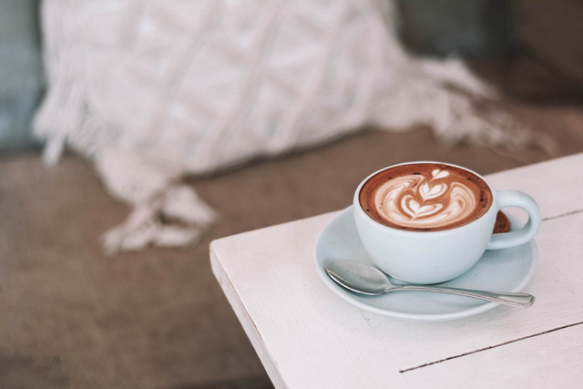 Ilustrasi quotes kopi aesthetic. Foto: Pexels.com