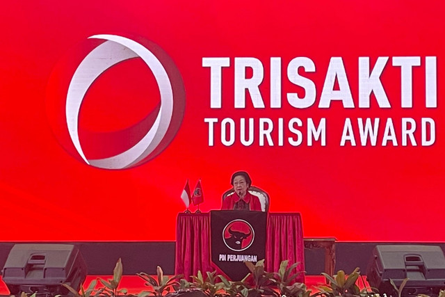 Ketua Umum DPP PDIP Megawati Soekarnoputri di acara Trisakti Tourism Award di Grand Sahid Jaya, Jakarta Pusat, Kamis (8/5/2025). Foto: Fadhil Pramudya/kumparan